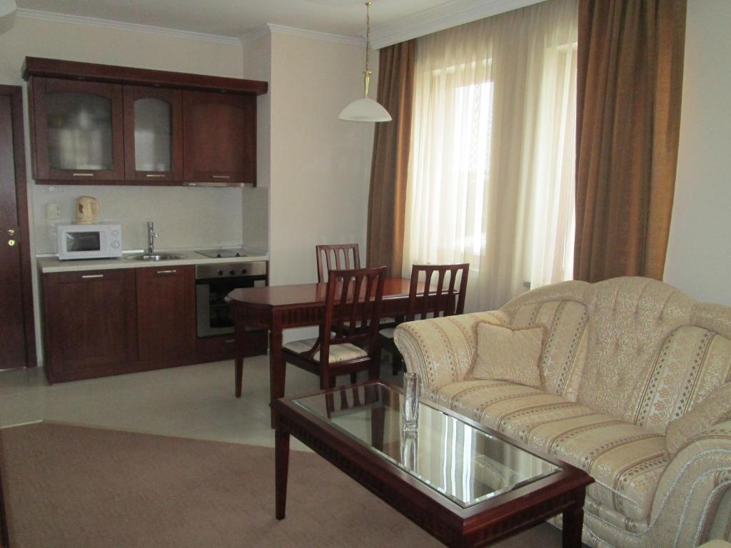 Downtown Alexander Services Apartments Bansko Kamer foto